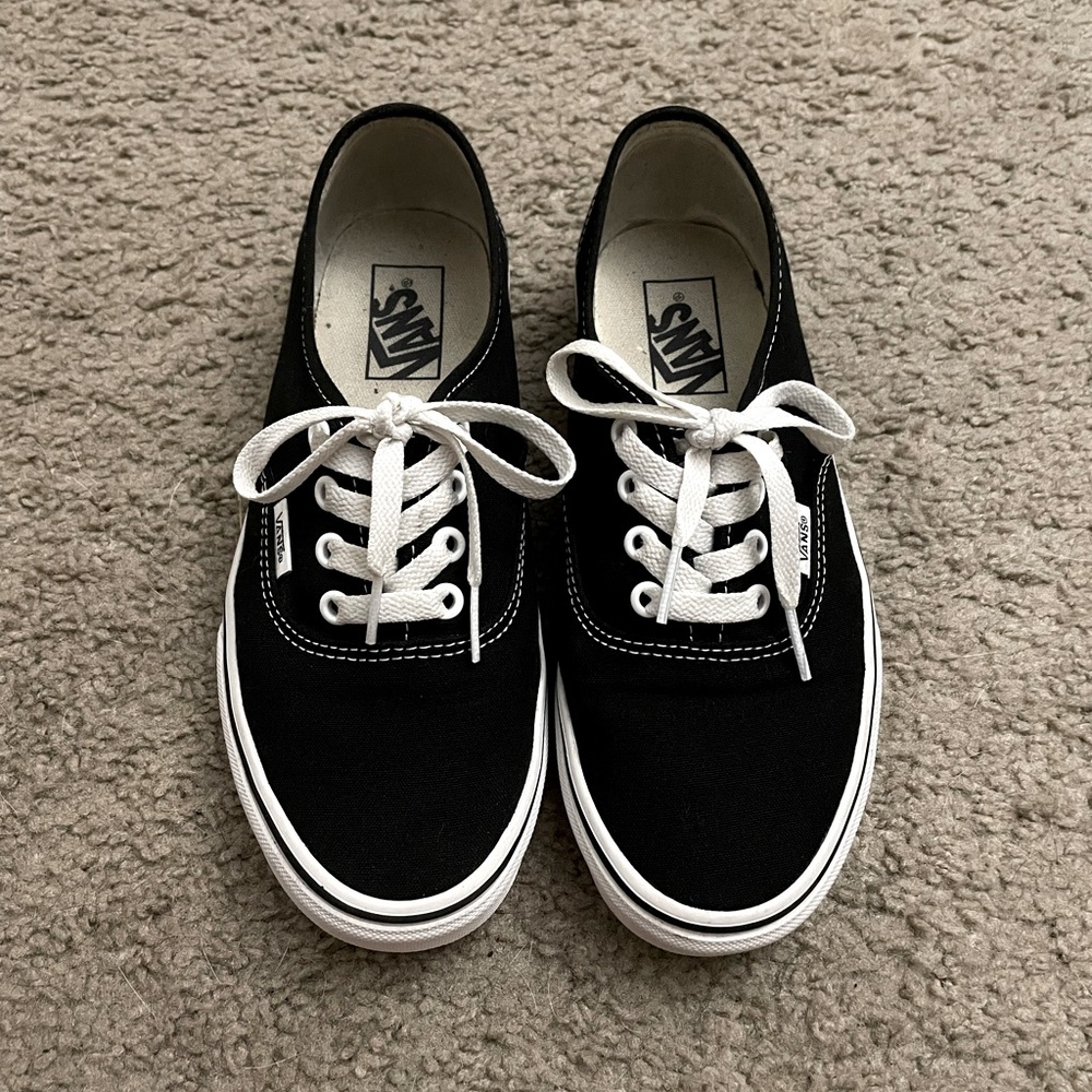 VANS Authentic Low Black/White